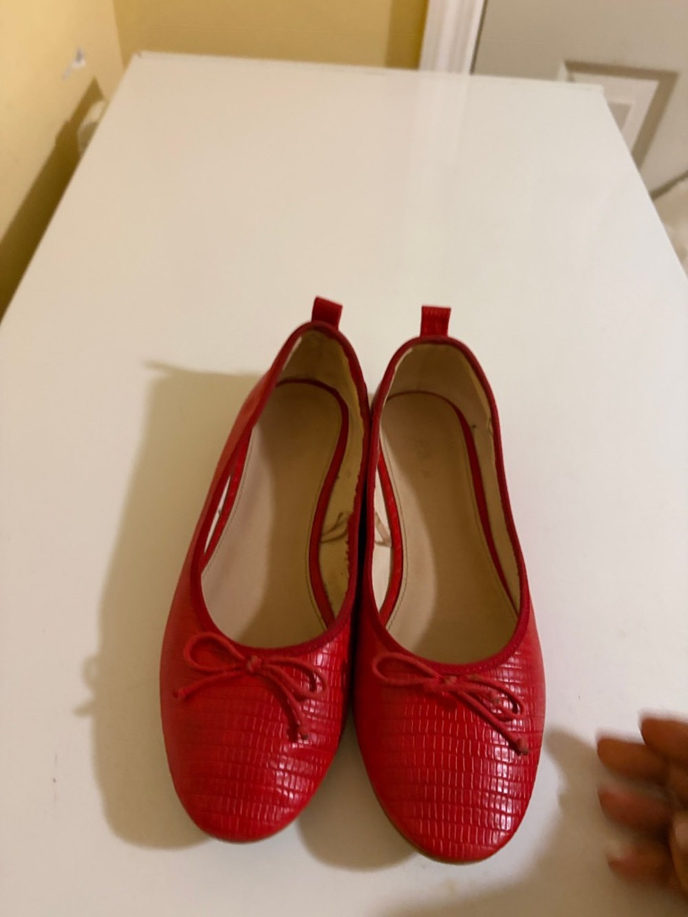 Zara Red Textured Ballet Flats with Bow